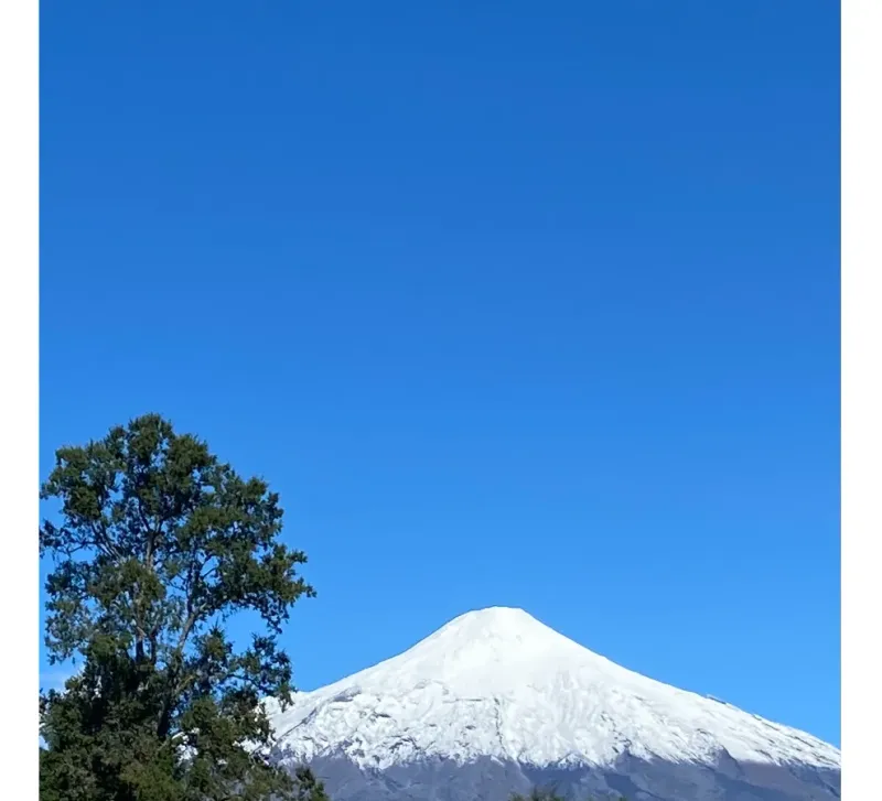 El volcán Villarrica en un día despejado